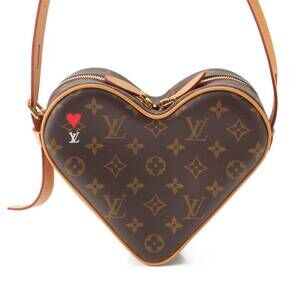 Louis Vuitton Monogram Game On Sac Cool Heart Shaped Shoulder Bag Pochette Brown